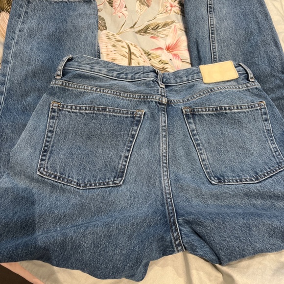 Everlane The ’90s Cheeky® Jean - Picture 5 of 7